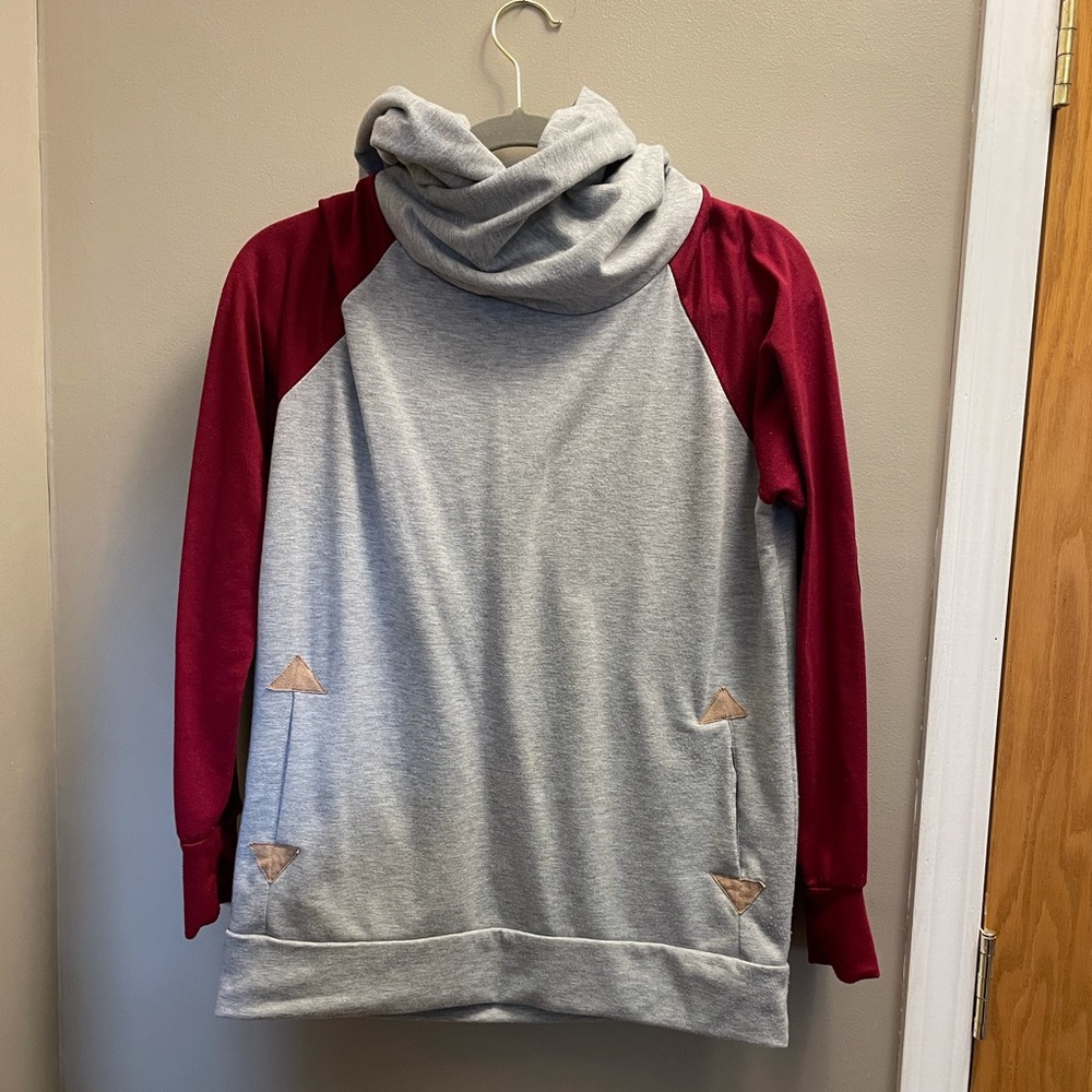 Cowl Pocket Hoodie